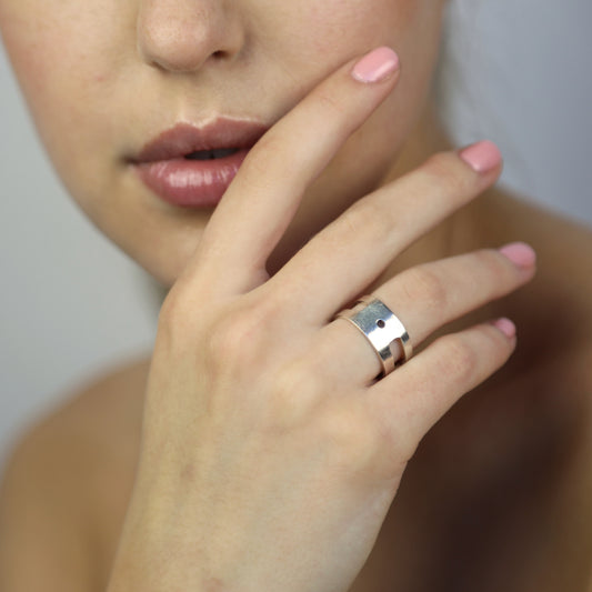 Model wearing Charlotte Ring Silver, Aura by Gabby Collection - Gabby C Thomas - Iza by Silvia D'Avila, New York